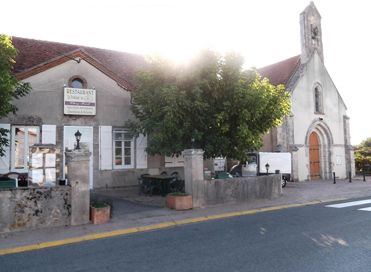 Restaurant spécialité auvergnate Montoldre
